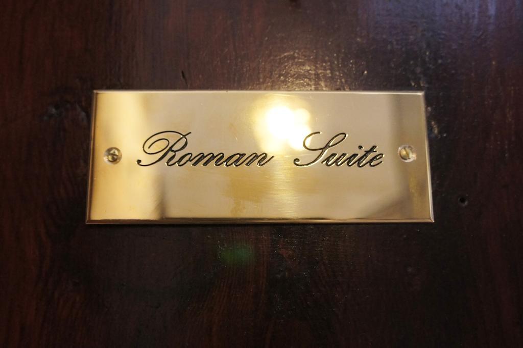 Roman Suite Rom bilde